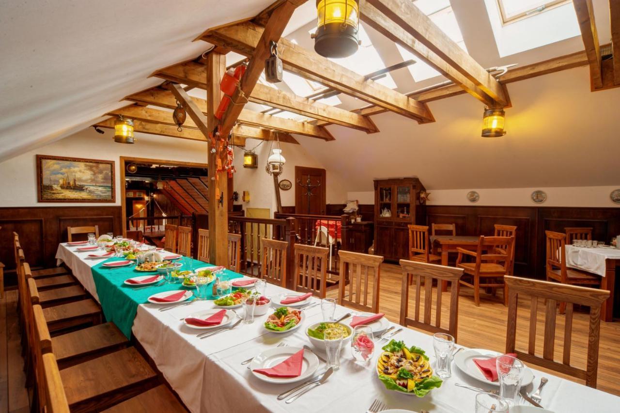 Villa & Restaurant Admiral Nelson Хель Екстер'єр фото
