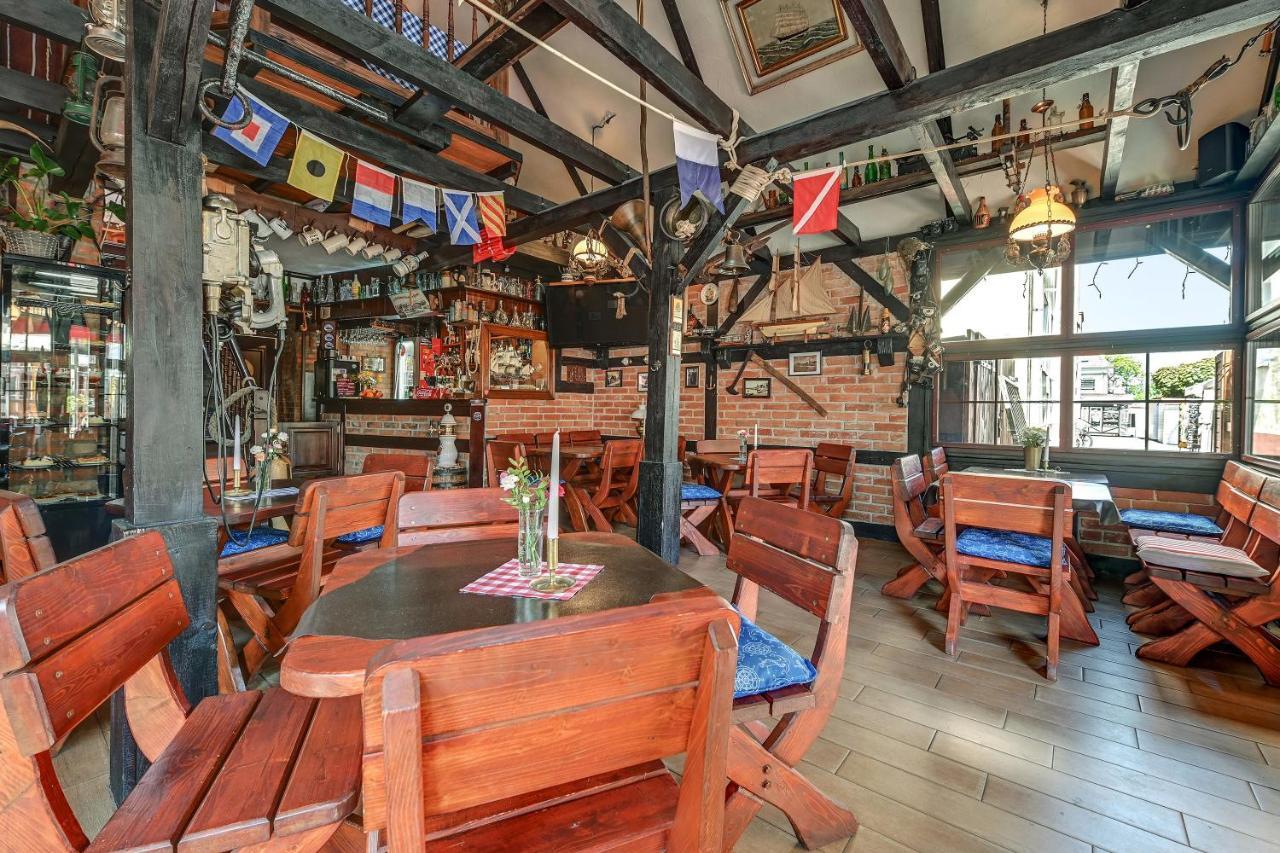 Villa & Restaurant Admiral Nelson Хель Екстер'єр фото