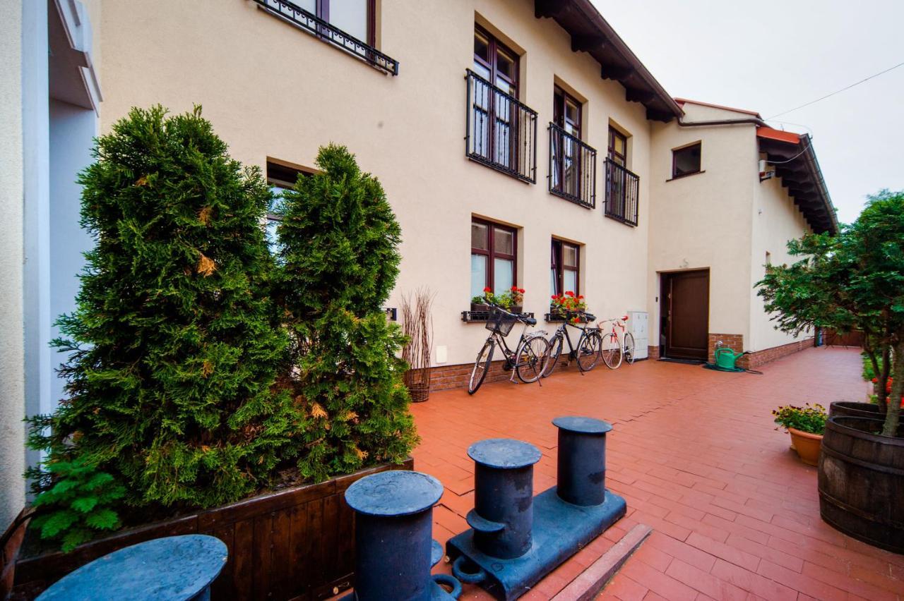 Villa & Restaurant Admiral Nelson Хель Екстер'єр фото