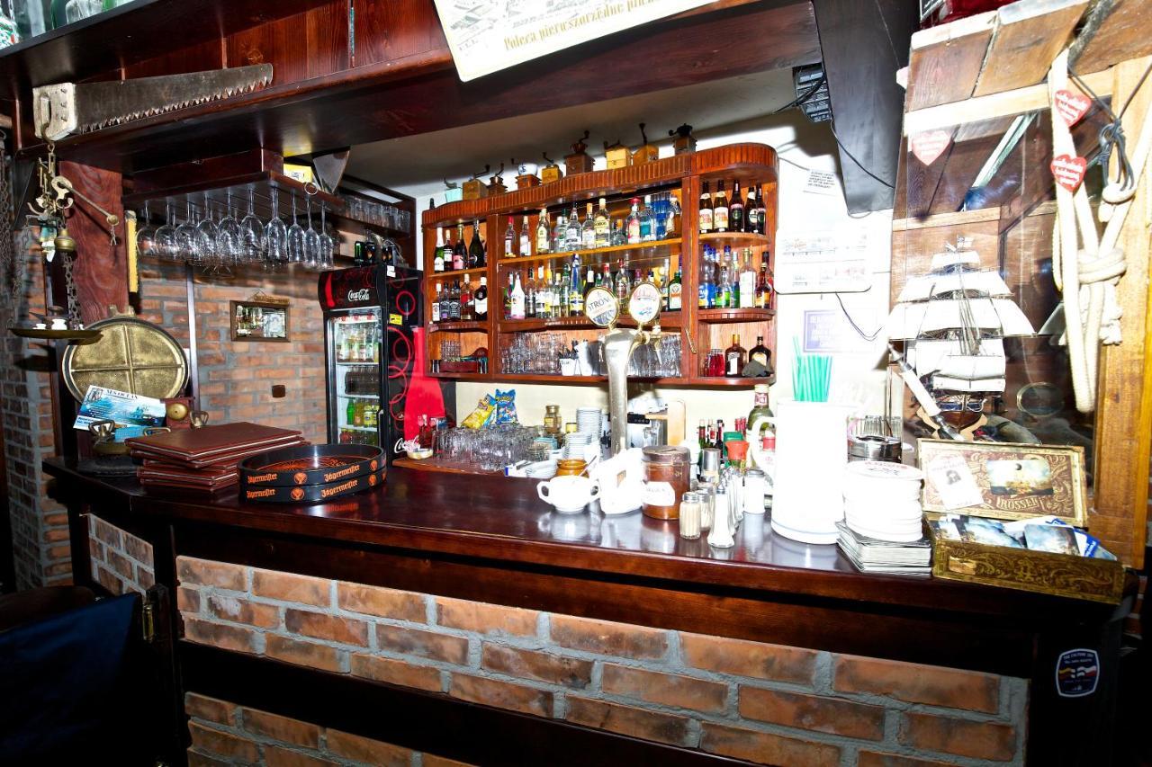 Villa & Restaurant Admiral Nelson Хель Екстер'єр фото