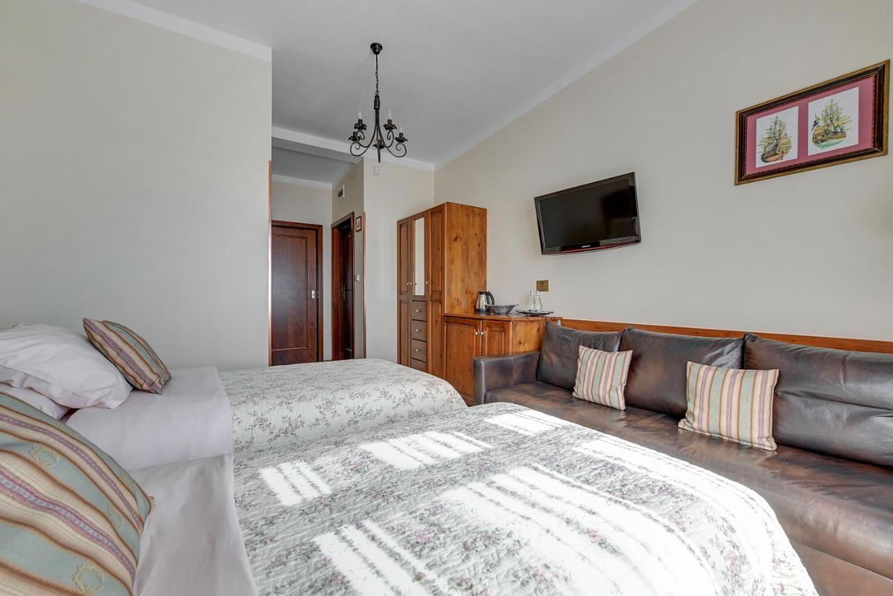 Villa & Restaurant Admiral Nelson Хель Екстер'єр фото