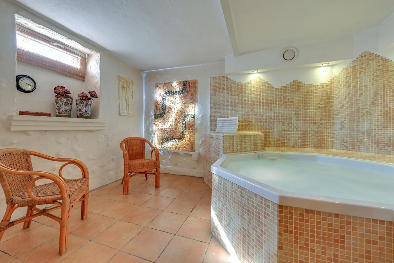 Villa & Restaurant Admiral Nelson Хель Екстер'єр фото