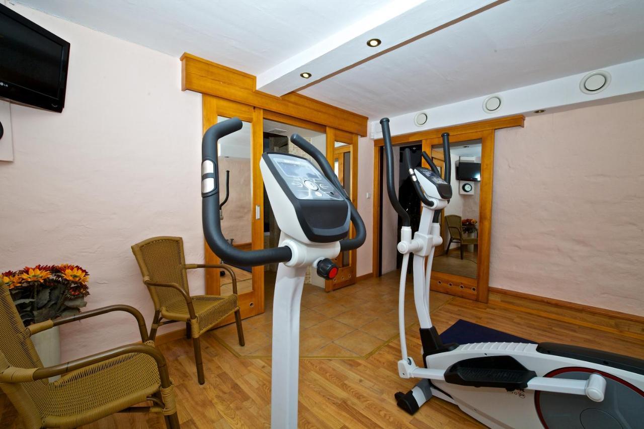 Villa & Restaurant Admiral Nelson Хель Екстер'єр фото